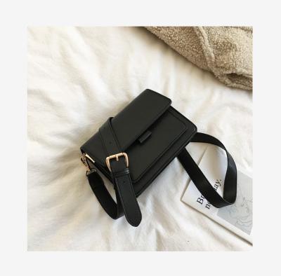 China 2023 summer new fashion single bag all-in-one single shoulder cross fashion small - body bag small square women's retro handbag for sale