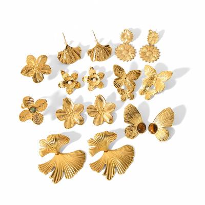 China Vintage LQ Vintage 18k Gold Plated Ginkgo Leaves Flowers Butterfly Drop Earring Stainless Steel Metal Stud Statement Earrings For Women for sale