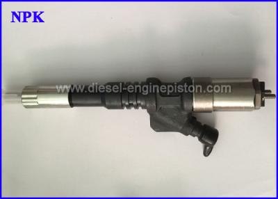 China 095000 - 1211 Diesel Fuel Injectors , Common Rail Injector For Komatsu PC400-7 for sale