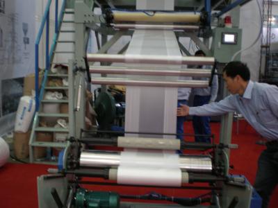 China Selbstkilowatt 220kg/h der polyäthylen-Plastikfolienblasen-Maschinen-22 - 80 zu verkaufen