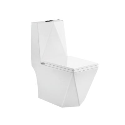 China Double-flow Diamond Shape Toilet one-piece with 180 P-trap and 250 strap for sale