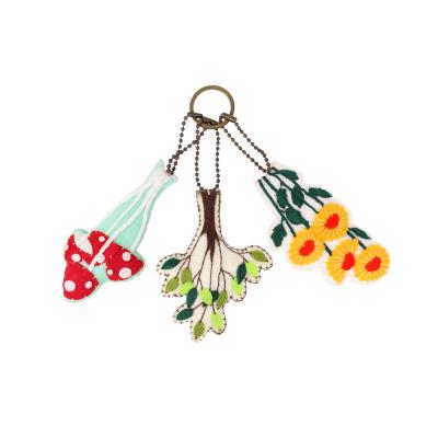 China Eco-friendly Material Cheap Handmade Flower New Arrivals Key Chain Custom Toys Keychain Pendant Non Woven for sale