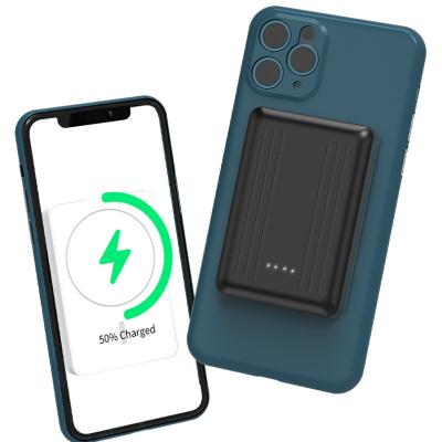 China Qi Fast Portable Smart Wireless Charger Power Bank Battery Power Station Support Charging Mini Power Bank Case Magnetic Mobile Wireless Banks for sale