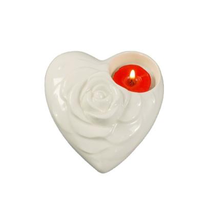 China Handmade White Other Candle Holders Heart Tealight Candle Holder Wedding Candle Holders for sale