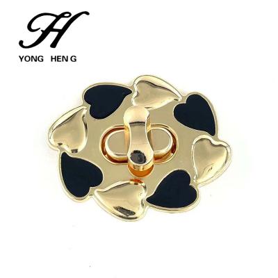 China Fasion factory direct sales handbag hardware accessories iron lock designer fashion lock wholesaler hot products for sale