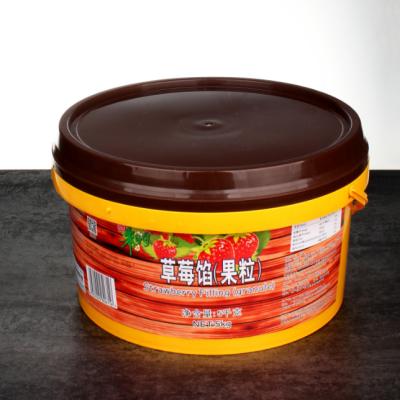 China Used as a topping or a filling 5kg Halal certificate Master-Chu strawberry fruit jam for sale