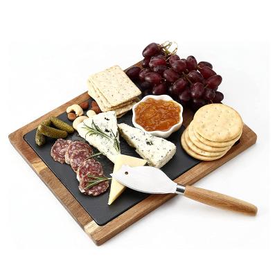 China New Design Picnic Charcuterie Serving Wholesale Acacia Sustainable Wooden Cutting Board for sale