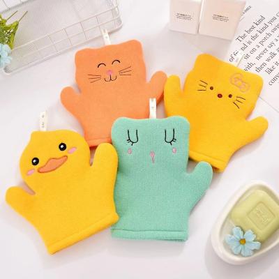 China EXFOLIATING Skin Cartoon Style Bath Massage Customized Gloves Skin Friendly Exfoliating Body Scrub Kids for sale