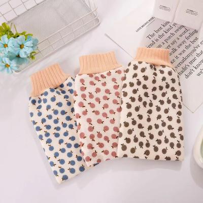 China EXFOLIATING Korean Shower Exfoliating Bath Scrub Plant Eco-friendly Silk Massage Exfoliating Gloves For Body Cleaning for sale