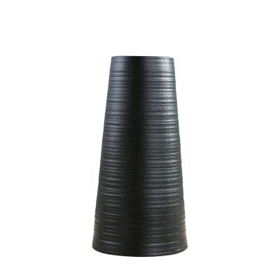 China Fashion Nordic Minimalist Home Office Classic Modern Creative Crafts Decoration Ceramic Vase for sale