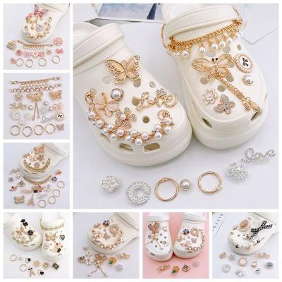 China Luxury Designer Shoe Charms Diamond Shoe Charms Decoration Set Metal Bling Croc Charms Clog Charm Wholesale for sale