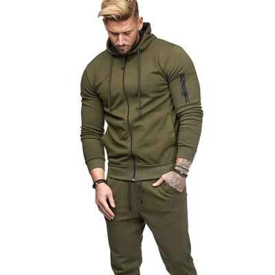 China OEM Wholesale Good Quality Mens Breathable Sportswear Custom Gym Polyester Mens Tracksuit for sale