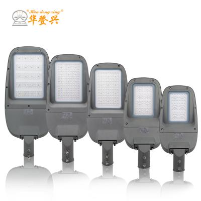 China LANDSCAPE Manufacturers Outdoor Street Light Aluminum Photocell Options 80 100 150 200 Watt Street Light 50 140lm/w Led Street Light for sale