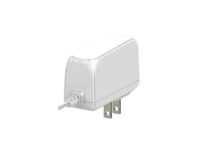 China adaptador universal del enchufe de pared del adaptador blanco de la CA DC de 9V 1000MA en venta