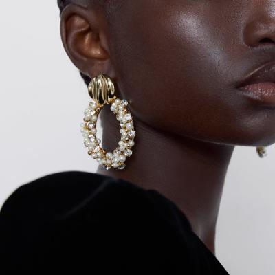 China Fashion New Arrival /Fashionable Tasty Gold Plated Women's Party Statement Jewelry Big Geometric Imitation Pearl Zircon Pending Earrings for sale