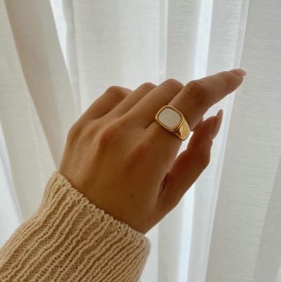 China Minimal /Tiny /Fancy Jewelry Factory Stain Sunbeam Ring Gorgeous Natural Square White Shellfish Rings for sale