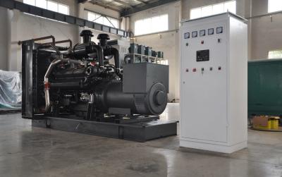 中国 ISO承認 550kw 上海ディーゼル発電機 12シリンダー 速さ 1500/1800RPM 販売のため