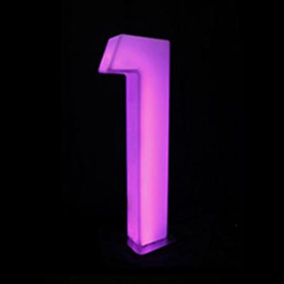 China Handle Lamp Portable Number 1 LED Lighting LOVE Letters Used Lighted Sign for sale