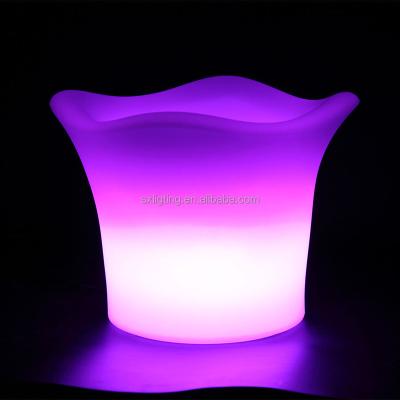 China Hot Selling Plastic LED Lighting Up Ice Bucket And Led Furniture /RGB ICE BUCKET /PARTY ICE BUCKET for sale