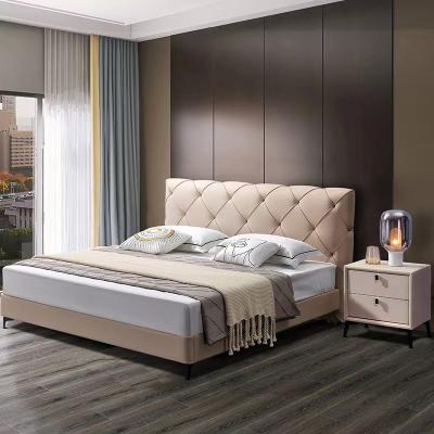 China Extendable Premium Master Bedroom Light Luxury Simple 1.8m Double Bed Italian Modern Soft Bed for sale