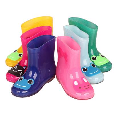 China Cheap Children Anti-smell Fashion Cartoon Rain Boots PVC Outdoor Cute Kids Raining Boots for Boys and Girls for sale