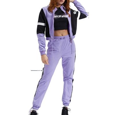 China Anti-wrinkle 2022 hot selling anorak set womens fitness running breathable sportswear zipper sports long sleeve set for sale