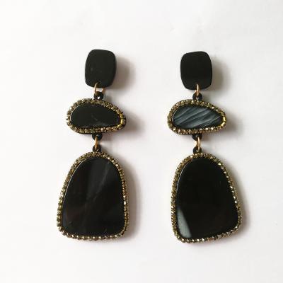 China Trendy Resin Dangle Earrings Geometric Rhinestone Gold Statement Acrylic Drop Earrings For Women for sale