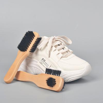 China Oil Polished Brush Leather Shoes Cleaning Brush Convenient And Polished Practical Oil Brush Wooden Handle for sale