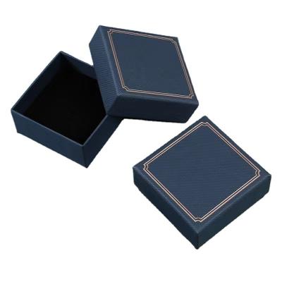 China Recyclable wholesale custom jewelry box suitable for women's work travel wearing with owm logo for sale