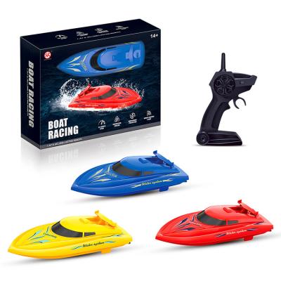 Κίνα RC Hobby 2.4G Remote Control Boats for Pools and Lakes, RC High Speed ​​Boats for Kids, Adventure Racing Boat Toys for Boys προς πώληση