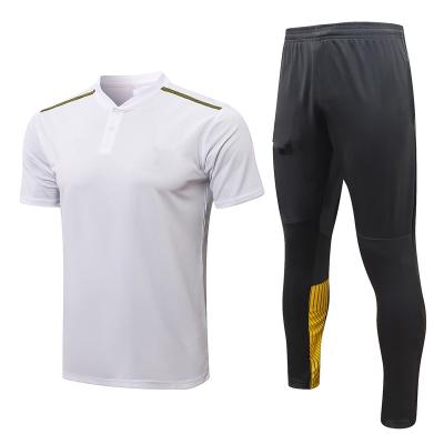 China Fabric: Breathable 100% Polyester New Style Sport Youth Soccer Jersey Uniforms Set Football Kits Soccer Jersey for sale