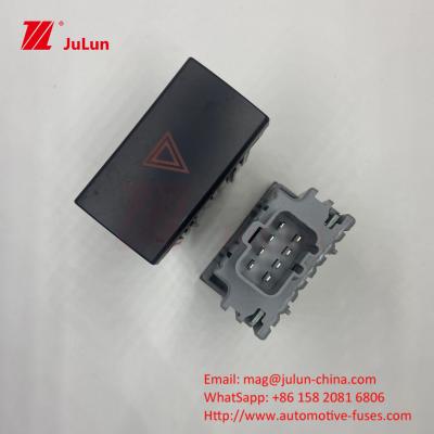 China Ford Truck BC45-13A350-BA Truck Push-Button Hazard Switch Modern Emergency Switch 299.HY1S0893790-3k000FZ for sale