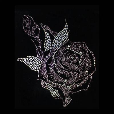 China Flatback Popular Design Glossy Iron On Rhinestone Transfer Designs For Apparel for sale