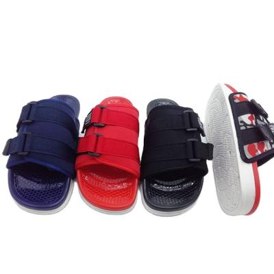 China Servo Steel Shoes Outdoor Toe Custom Logo Black PVC Slides Men Sandal Slippers Men Slippers for sale