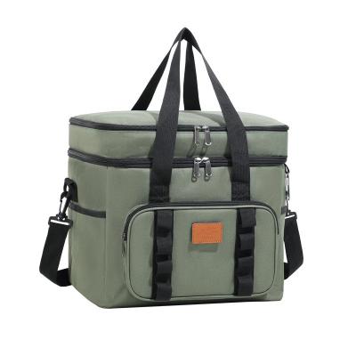 China Insulated Lunch Bag for Outdoor Hanging Toiletry Bag Functional Features for sale