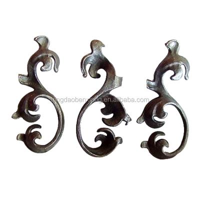 China Easily Assembled Chinese Factory Forged Wrought Iron Flowers, Cast Iron Sheets, Hand Hammered Iron Sheet for sale