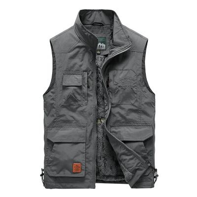 China Breathable High Quality Sleeveless Jacket Warm Body Soft Velvet Vest Well Made Down Coat And Jacket For Winter for sale