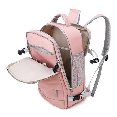 China With USB Large Capacity Diaper Backpack Multifunctional Waterproof Baby Diaper Backpack Maternity Bag for sale