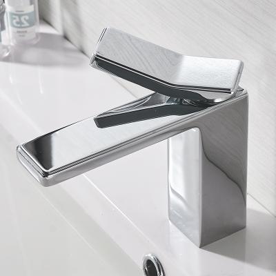 China High Quality Brass Metered Single Handle Bathroom Sink Faucet Fapully Chrome UPC Faucets for sale