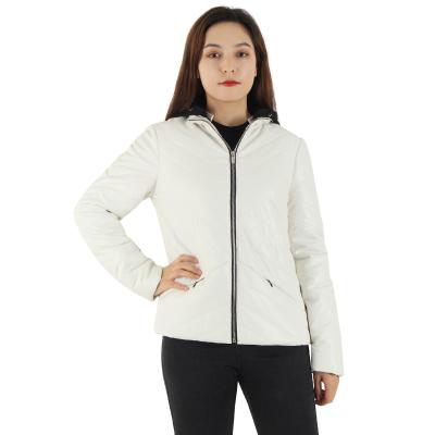 China Latest Wholesale Fashion Raincoats Ladies Padded Jacket White Winter Outerwear Quilted Lightweight Hooded Coat For Women for sale