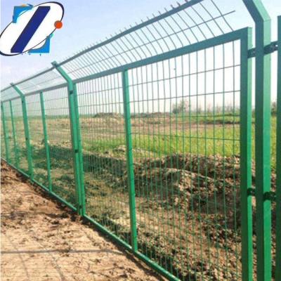 China High Quality Easily Assembled Multiple Wire Mesh Fence Manufacturer Files No Deformation Frame Mesh Fence for sale