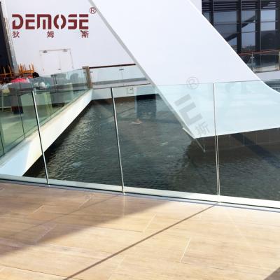 China Modern exterior frameless glass deck railings for sale for sale