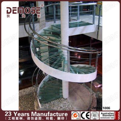 China Exterior Design Modern Design Spiral Steel Spiral Staircases / Glass Balustrade for sale