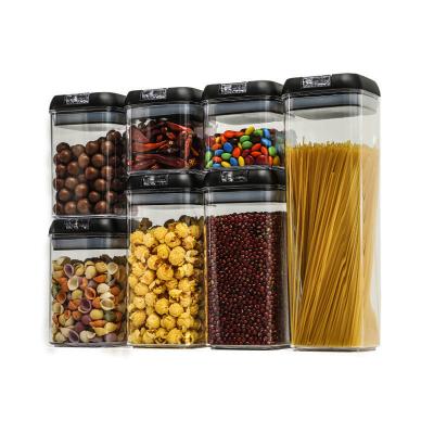 China Food Grade Sustainable Portable Organizer Push Lock Airtight Moisture Proof Food Storage Set With Lids for sale