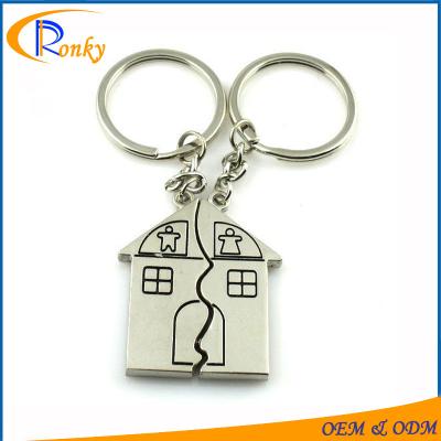 China Keepsake Gift& New Love Key Chain Gifts For Weddings Customs House Shape Couples Key Chain for sale