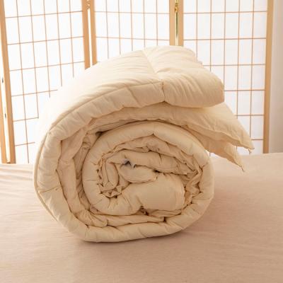 China Wholesale Anti-allergic cotton wool bed linen soft home comforter set luxury fluffy duvet kantha comforter for sale