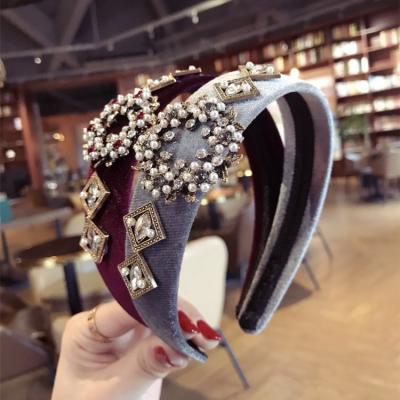 China Luxury New Vintage Pearls Rhinestone Baroque Headband Headwear Girls Headwear Girls Hair Accessories for sale