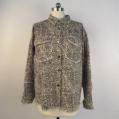 China Breathable Ladies Fashion Leopard Print Lapel Fringed Jacket Pocket Design Retro Rivets Jacket High Quality Jacket for sale