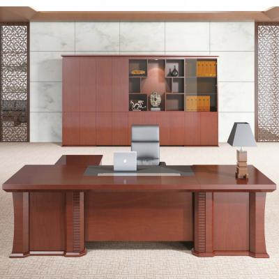 China Solid Wood Luxury Office Furniture Traditional CEO Desk Executive Desk for sale