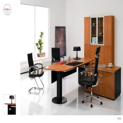 China High Quality Design Metal Frame Executive Office Table Office Furniture for sale